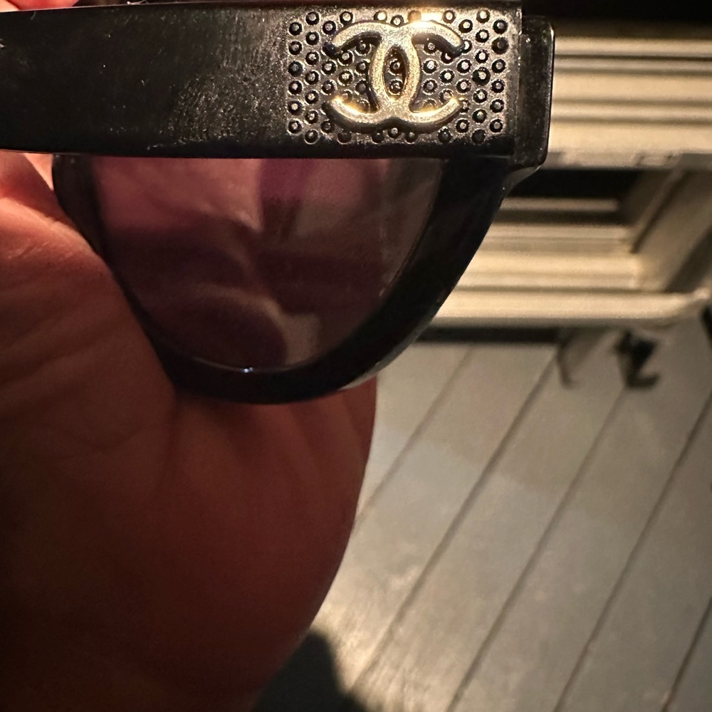 Chanel Aviators with Chanel Case - Picture 11 of 11